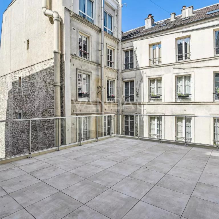 Paris IXe - Saint Georges / Rue des Martyrs - Maison de ville ré