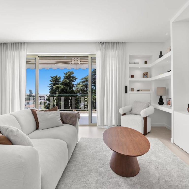 Le Cannet, Appartement 3P entièrement rénové à vendre