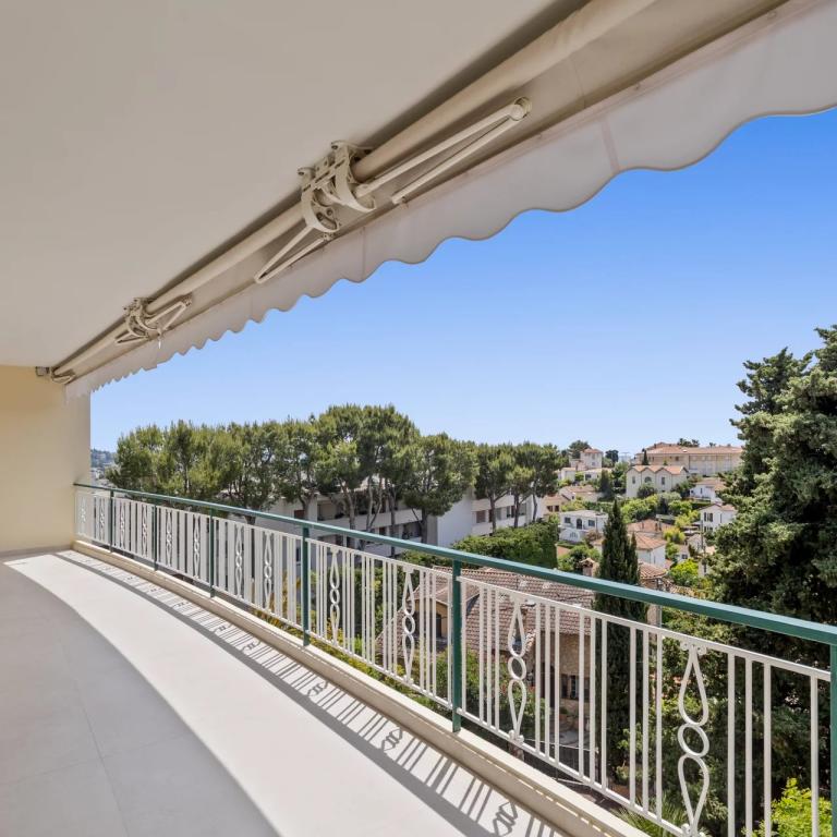 Le Cannet, Appartement 3P entièrement rénové à vendre