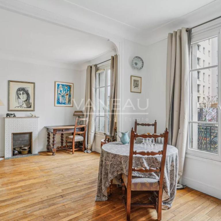 Paris XVe - Quatre Pièces de Charme