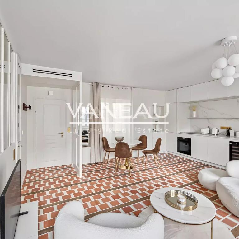 Paris VIe - Odéon - Luxueux pied-à-terre intégralement rénové au