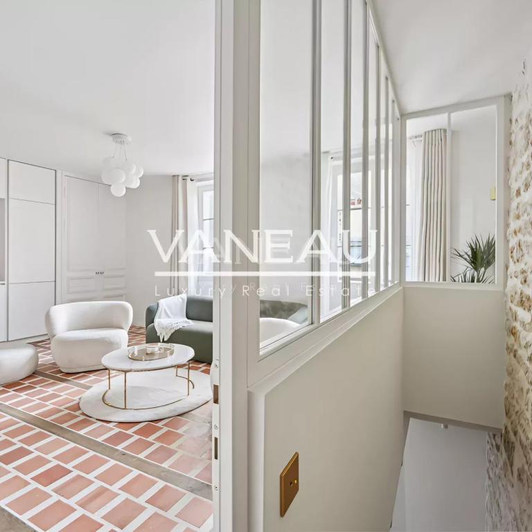 Paris VIe - Odéon - Luxueux pied-à-terre intégralement rénové au