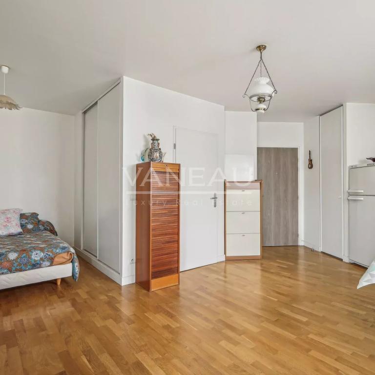 Exclusivité, grand studio 34.27 m²