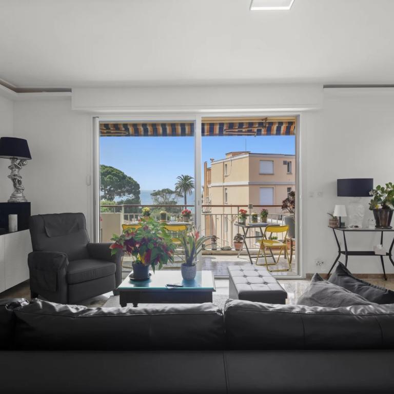 Vente appartement 4 pièces Croix des Gardes vue mer panoramique