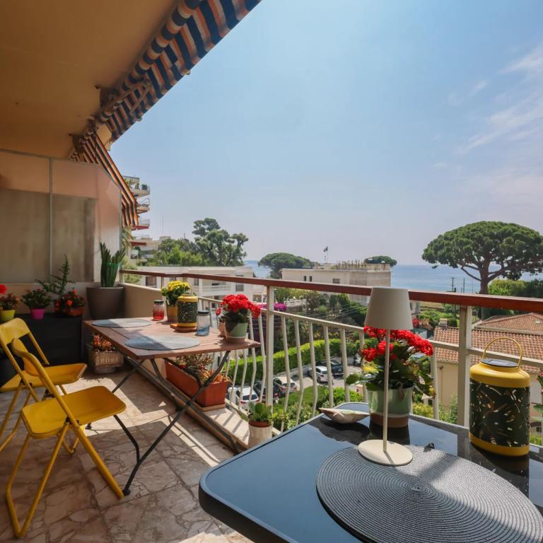 Vente appartement 4 pièces Croix des Gardes vue mer panoramique