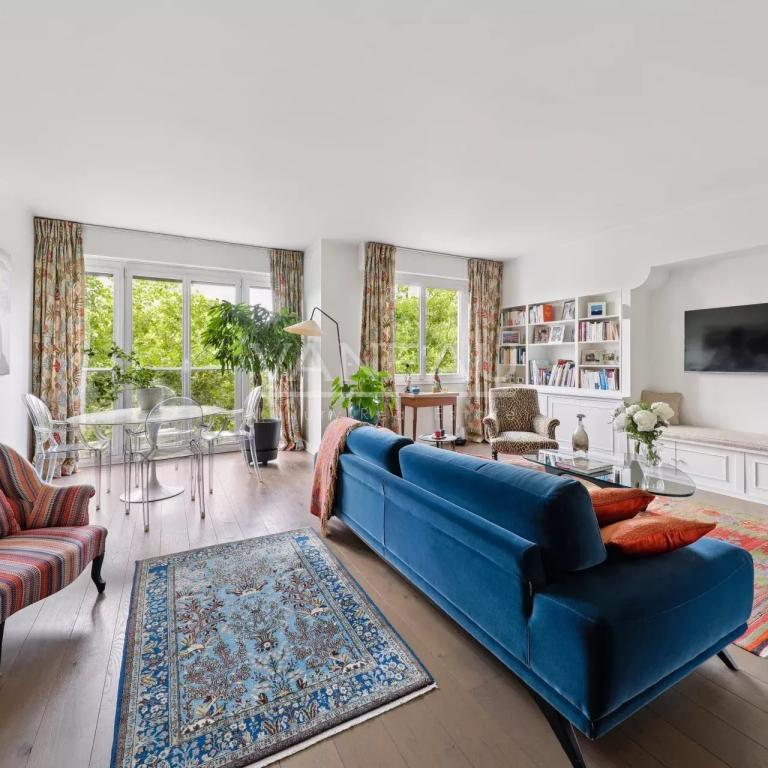 PARIS XVIe - Suchet - Raffet -  Etage élevé, vues dégagées.