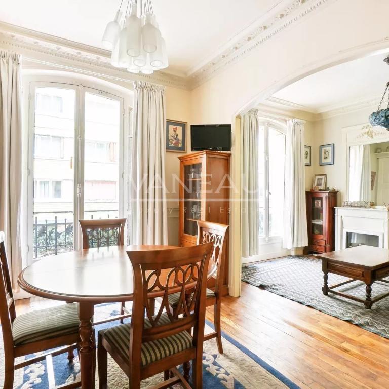 Appartement de charme à rénover