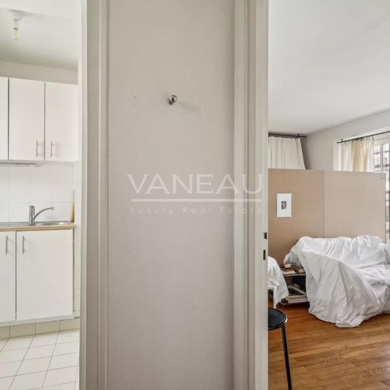 Paris XIVe - studio lumineux avec balcon et vue dégagée