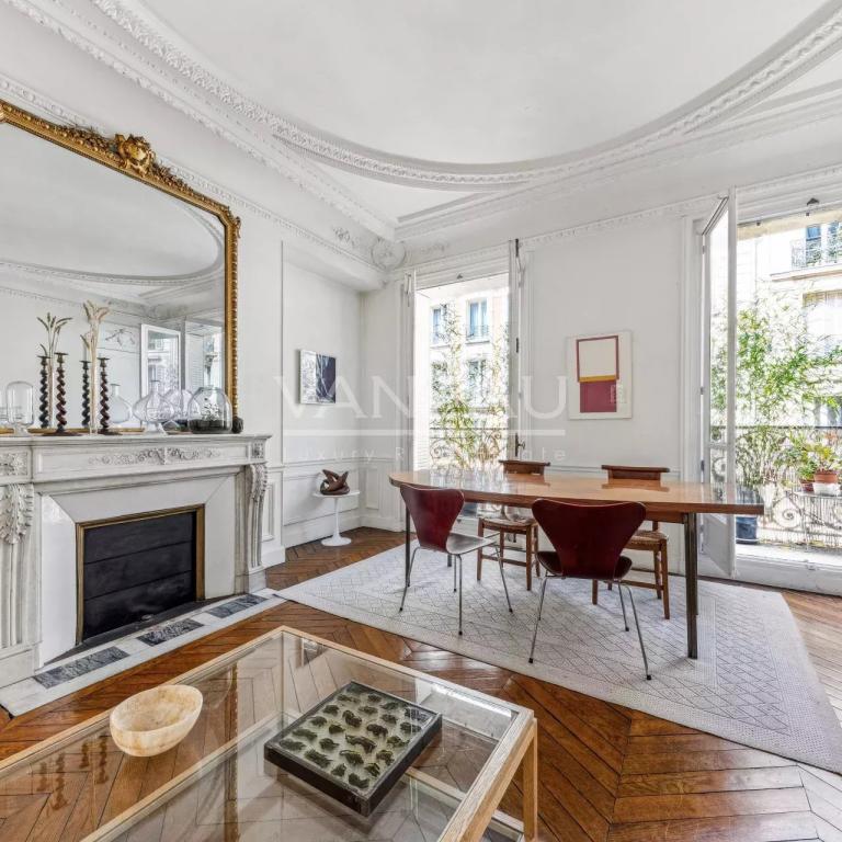 Appartement de charme avec balcon