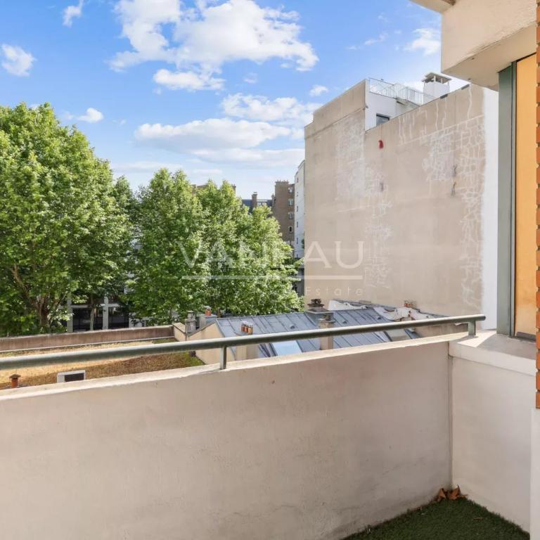 Neuilly-sur-Seine/Mairie - Appartement de 2 pièces de 44,92 m² C