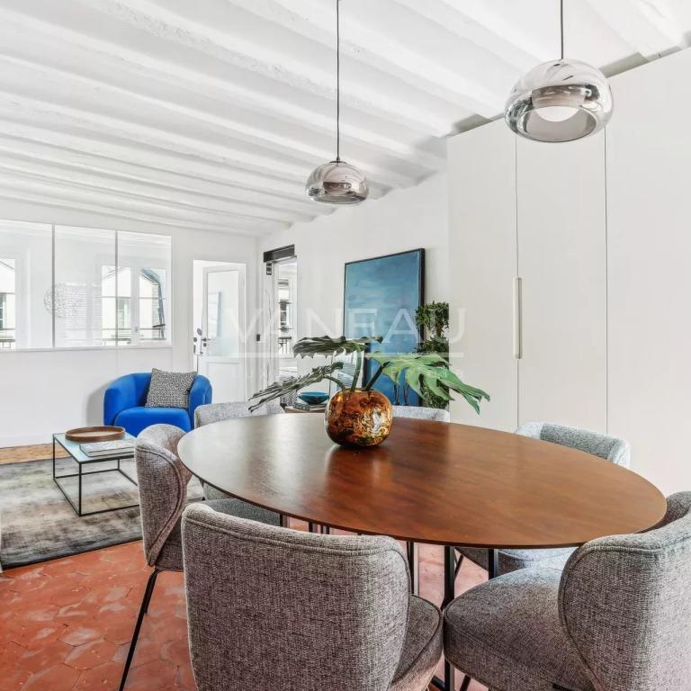 Paris IVe - Saint-Paul - Appartement de charme refait à neuf