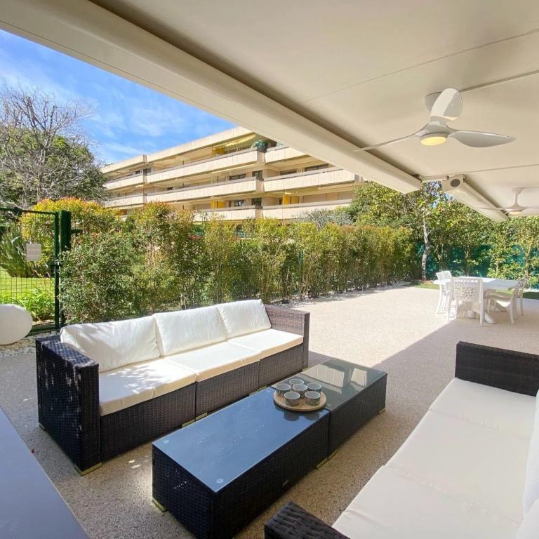 Juan les Pins, magnifique Rez-de-jardin dans une résidence de st