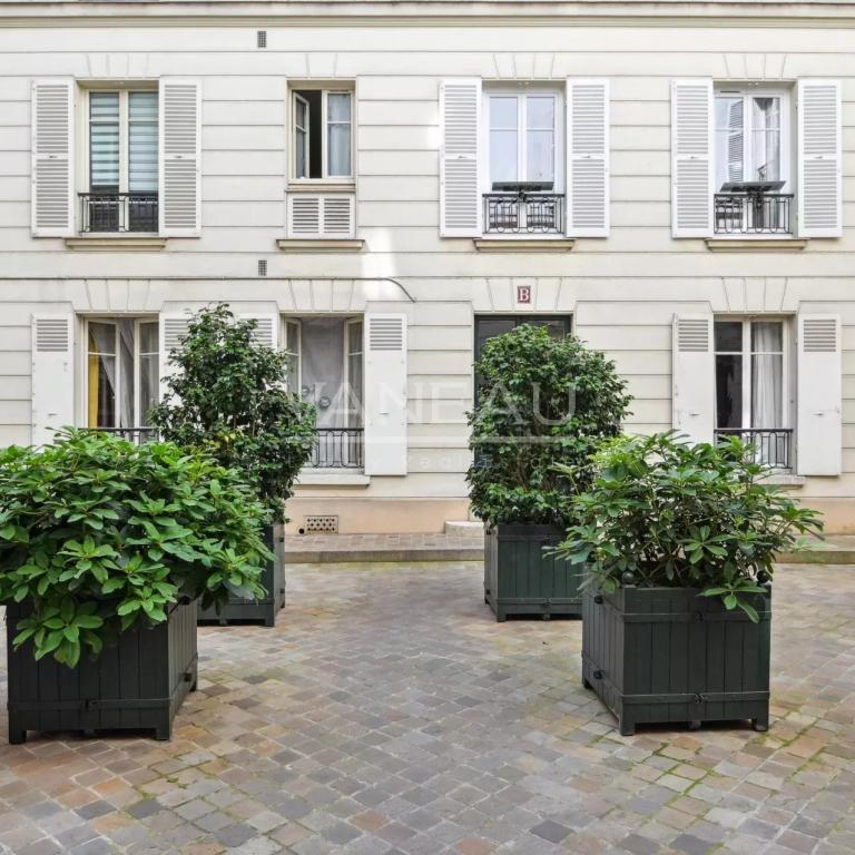 Paris VII-Gros Caillou/Grenelle-Appartement de 2 pièces de 35,58