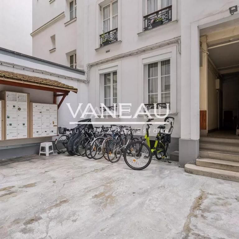 Exclusivité - Paris 12e - Nation - Studio - calme - DPE 'D'