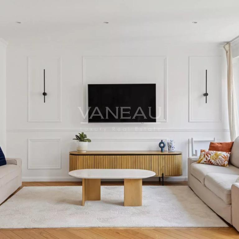 PARIS XVIe - Village d'Auteuil - Bel appartement familial et de 