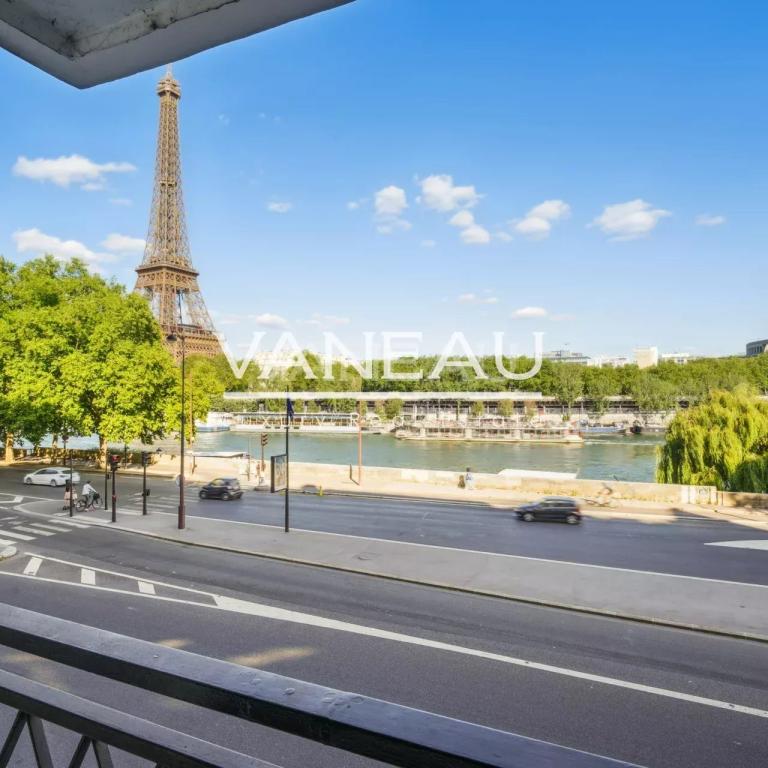 PARIS XVIe - Passy - Bel appartement avec vue Tour Eiffel