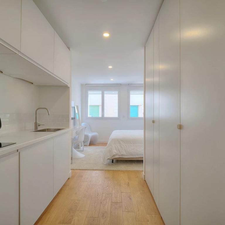 Studio rénové à vendre - Cannes Banane