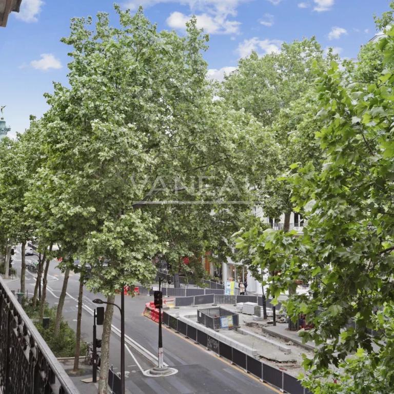 Paris IVème - Bastille - Appartement familial  avec balcon