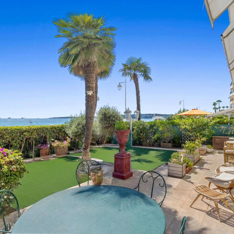 CANNES A vendre appartement 4 pièces