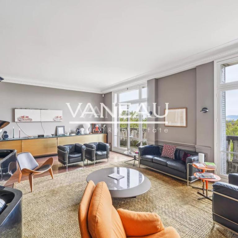 Appartement familial et de réception