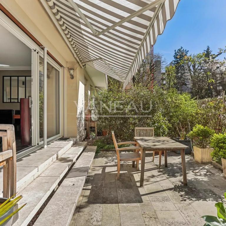 Neuilly - Victor Hugo - Appartement 2 pièces en Rez de Jardin