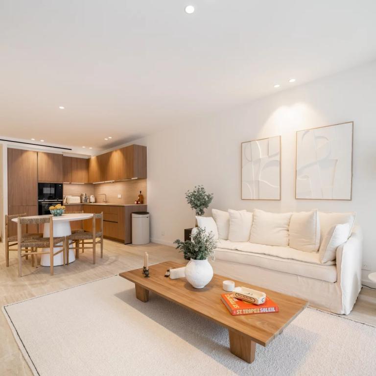 Cannes Californie - Appartement 3 pièces vue mer Rénové à vendre
