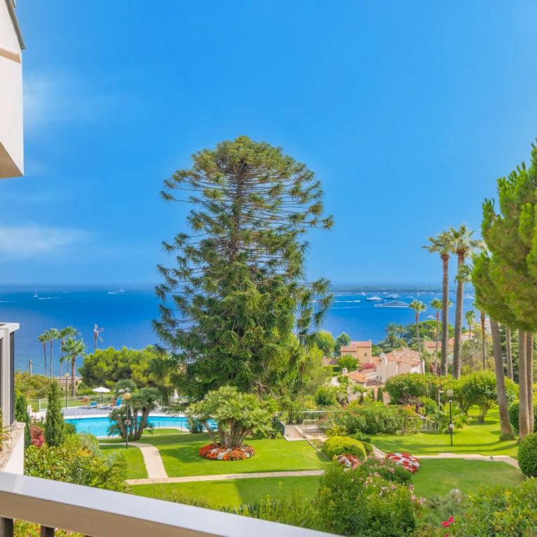 Cannes Californie - Appartement 3 pièces vue mer Rénové à vendre