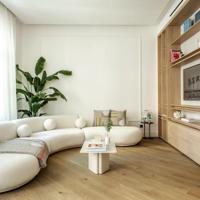 Cannes Banane - Appartement bourgeois 5 pièces rénové à vendre