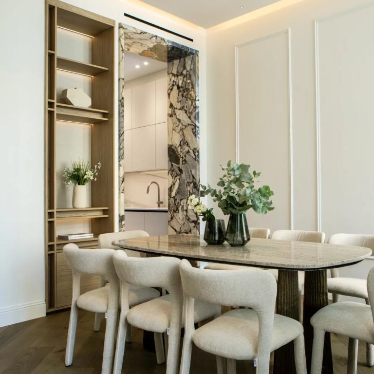 Cannes Banane - Appartement bourgeois 5 pièces rénové à vendre