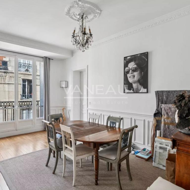 Paris XVIe - Village d'Auteuil - Mission Marchand - Appartement 
