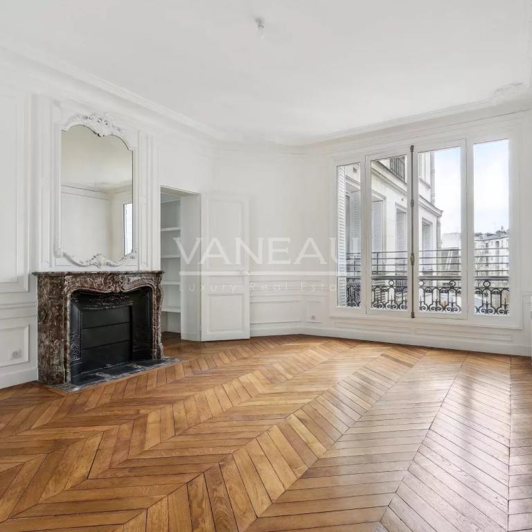 Élégant appartement de 200 m² à Paris 14ème