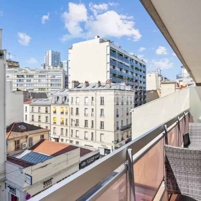 Charles Michels - Deux pièces avec grand balcon