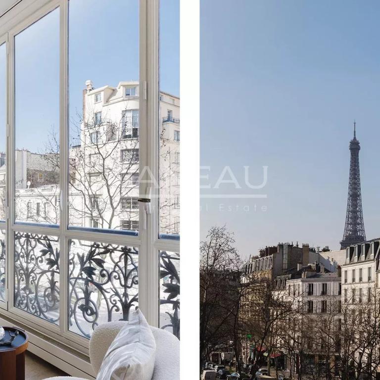 Invalides / Tourville
