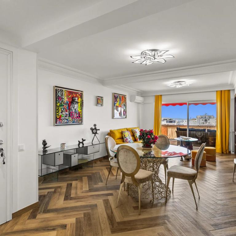 CANNES BASSE CALIFORNIE APPARTEMENT A VENDRE