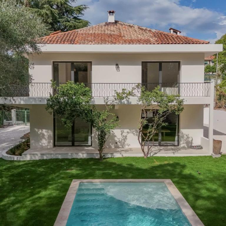 Cannes Petit Juas - Jolie villa entièrement rénovée à vendre