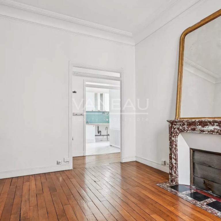 Paris XVIIe - Charmant 2 pièces - Pierre de taille, parquet, mou