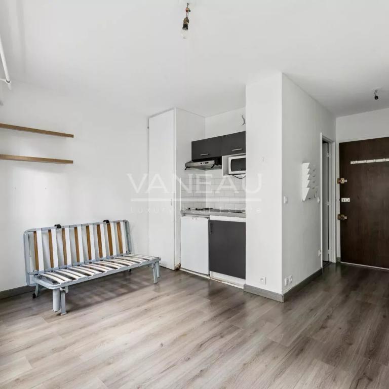 PARIS XIe - Ledru-Rollin/ rue de Charonne - Studio avec parking