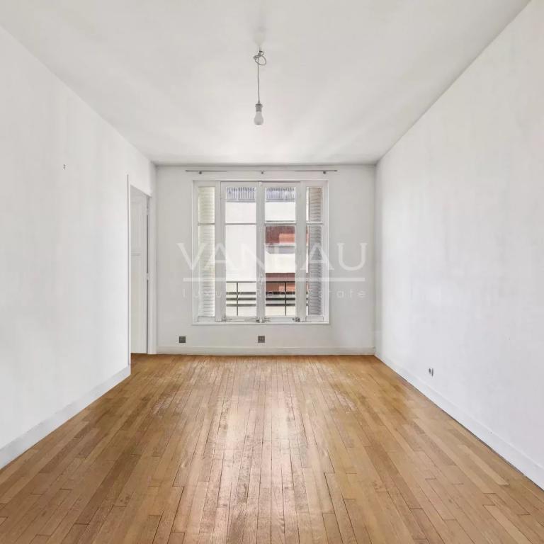 Paris XVe Volontaires – Charmant deux pièces au 5e étage avec as