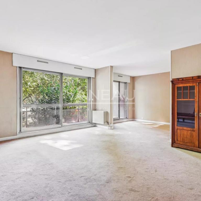 Appartement familial avec deux balcons terrasses