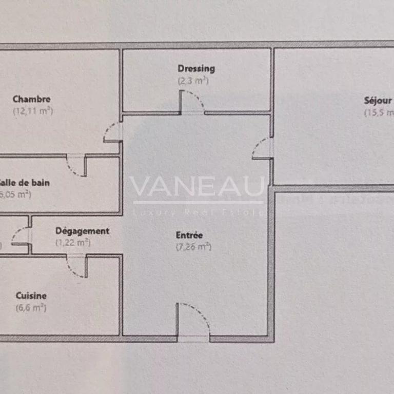 En étage avec ascenseur et sans vis à vis