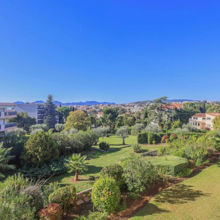 CANNES montrose Appartement 3 pièces