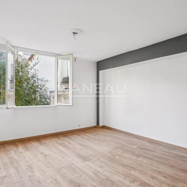 Oberkampf - Lumineux studio sur jardin