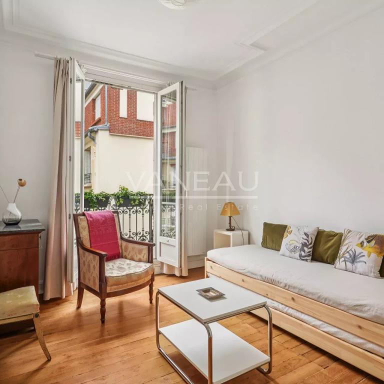 PARIS XV - Villa Poirier : Charmant appartement haussmannien