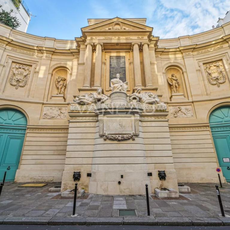 Exclusivité un studio Angle Bac /Grenelle