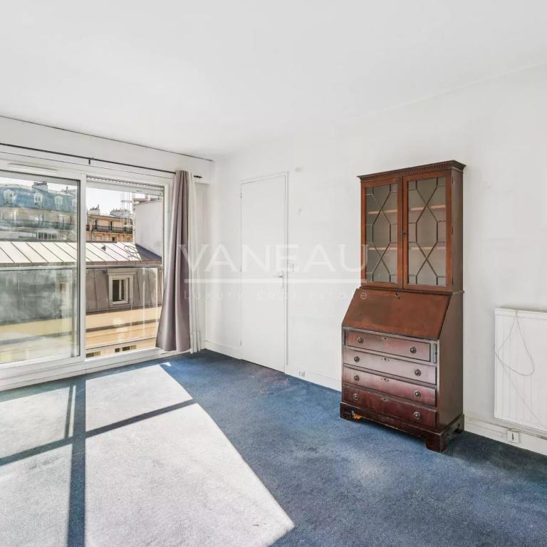 Paris XVIème - Studio - Etage élevé