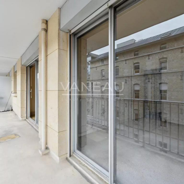 Paris XIIème – Picpus – 2 pièces lumineux avec  balcon.