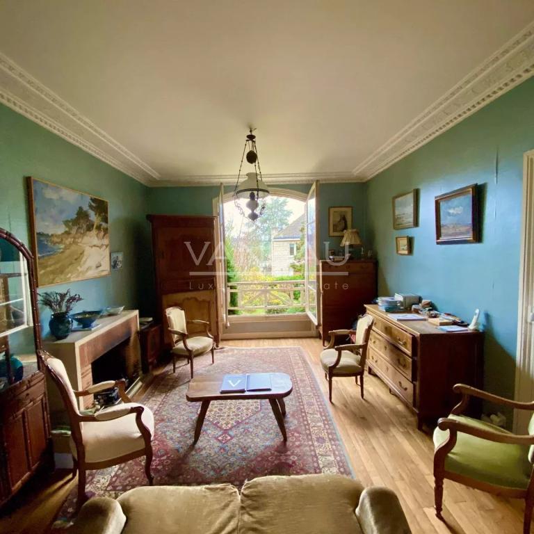 Sèvres - Quartier Brancas, rive droite - Maison meulière classée