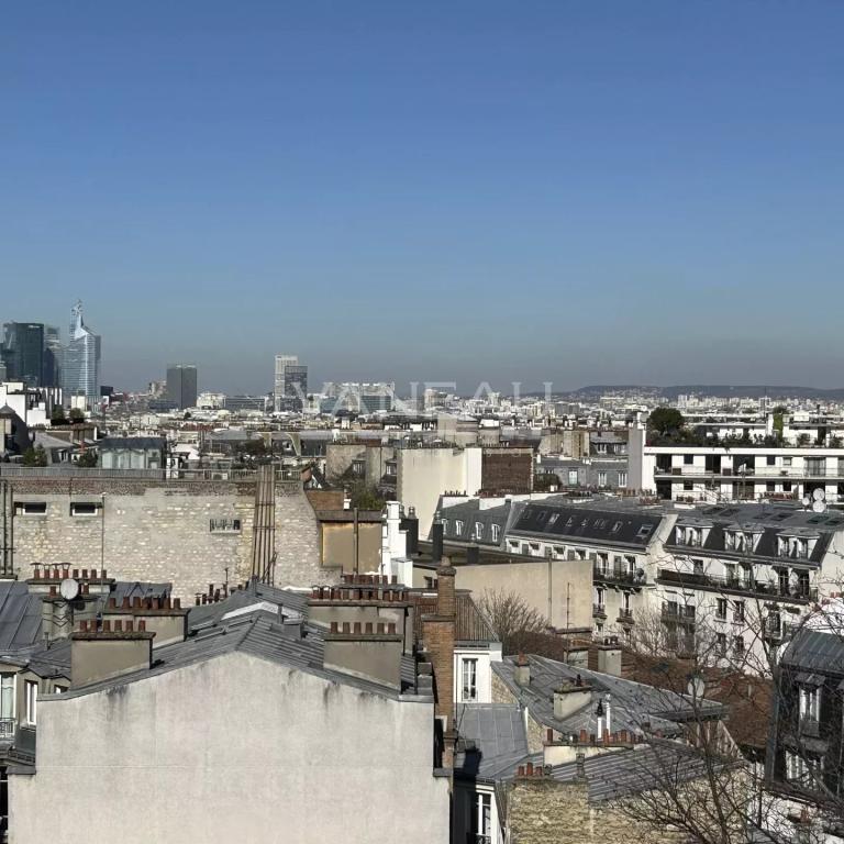 Paris XVIème - 3 pièces balcon - vue dégagée - vendu occupée