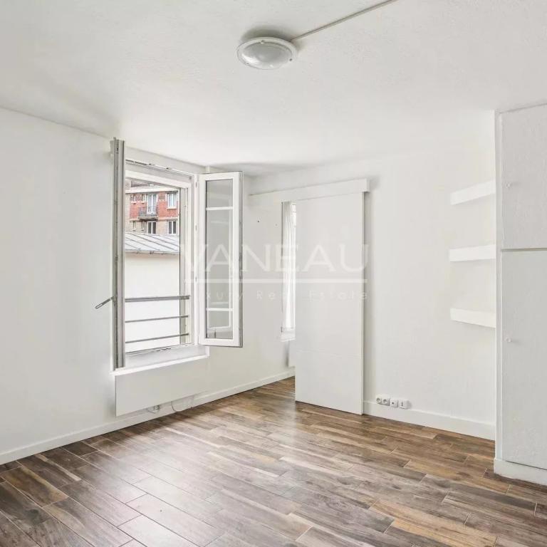 Exclusivité Paris XIIIe Maison Blanche Charmant Deux pièces