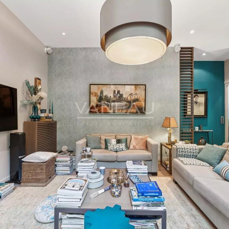 PARIS XVI-FOCH-appartement rénové sur patio